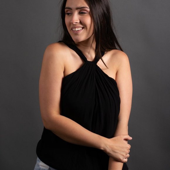 Black Halter Top by Chelsea28 - Picture 4 of 9